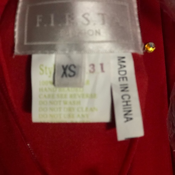 Red fitted prom dress - Picture 7 of 7